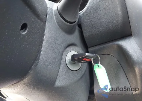 2019 Nissan Versa 1.6 Sv z USA, uszkodzony, nr VIN 3N1CN7AP0KL866986